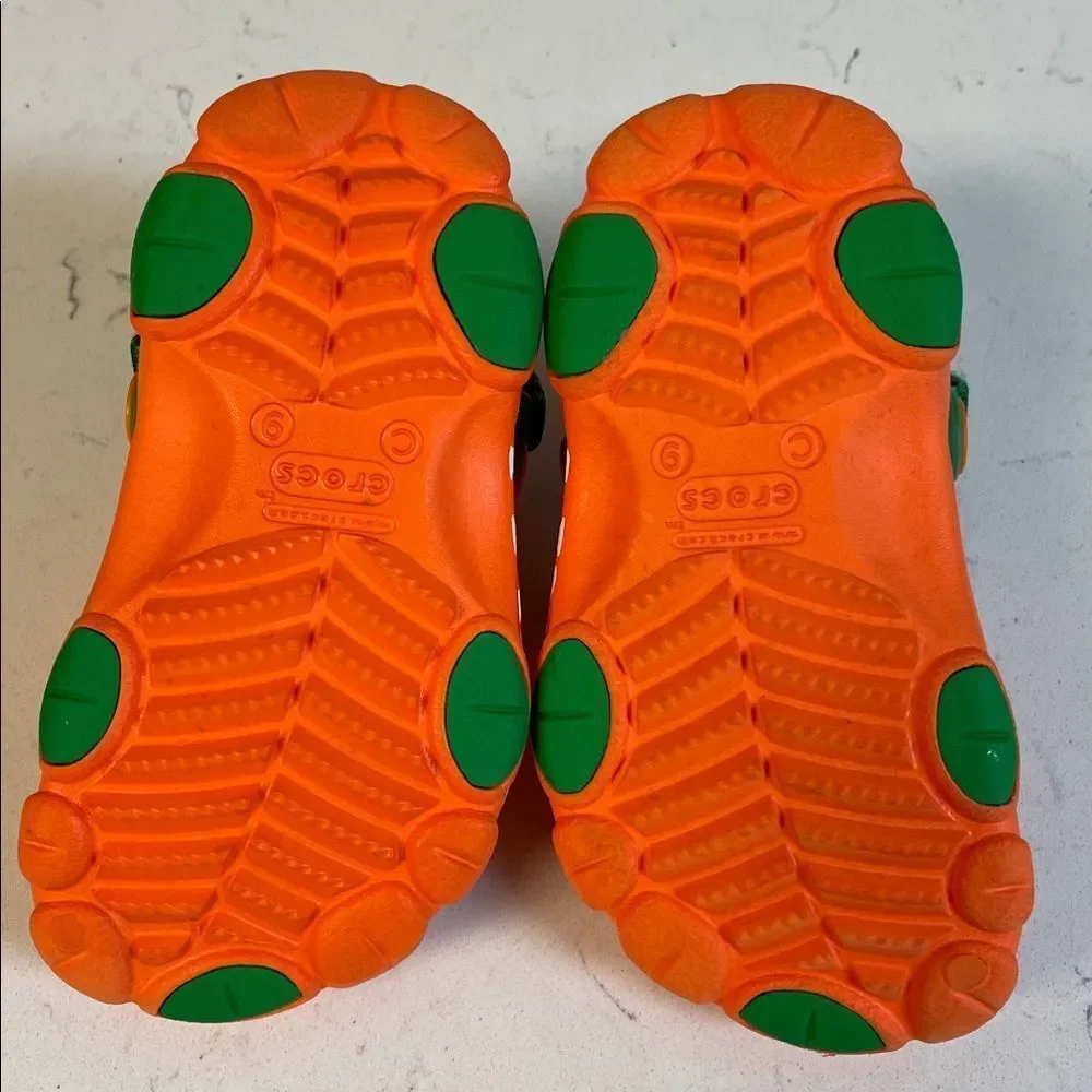 Anwar Carrots x Crocs Classic All-Terrain Clog Toddler Size 9